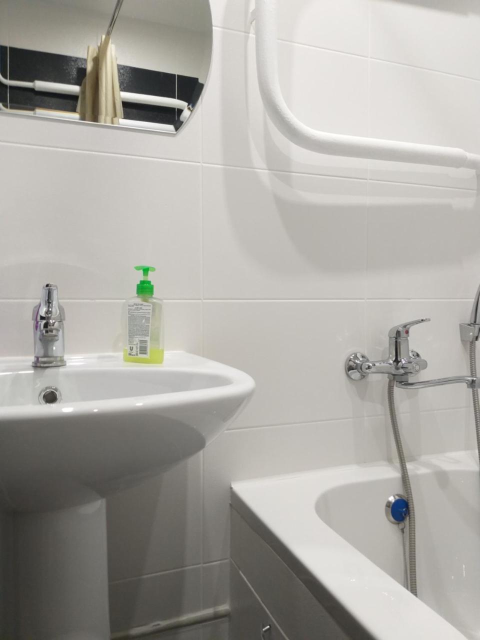 Apartament Gayadayenko 4 Lejlighed Pinsk Eksteriør billede